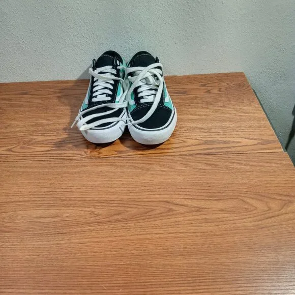 Men's Vans Old Skool Sneakers, Mint Green/Black/White, Size 7 - Picture 2 of 8